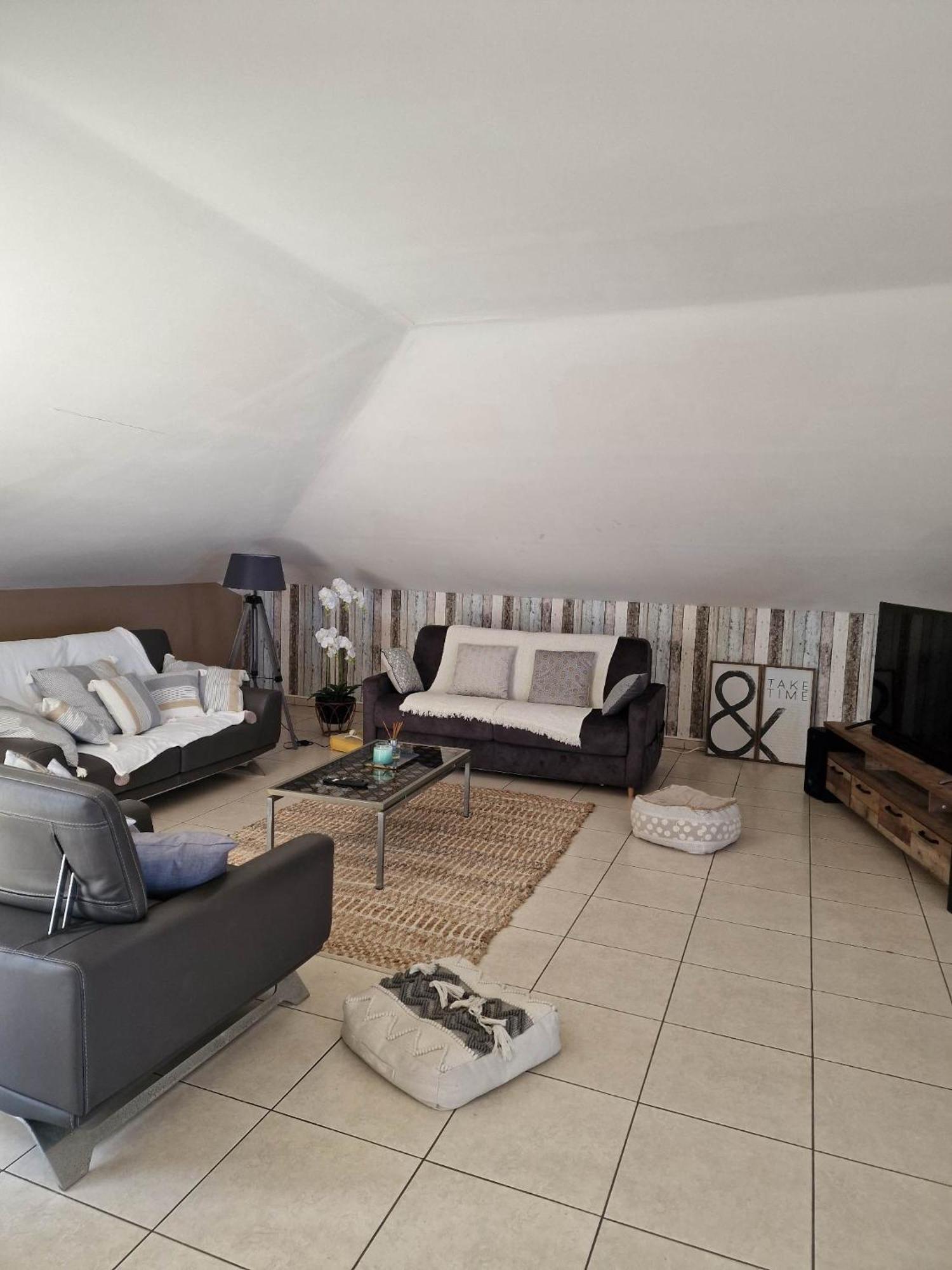 Appartement Villa Sur Le Toit, Vue Mer Сен-Жиль-ле-Бен Екстер'єр фото