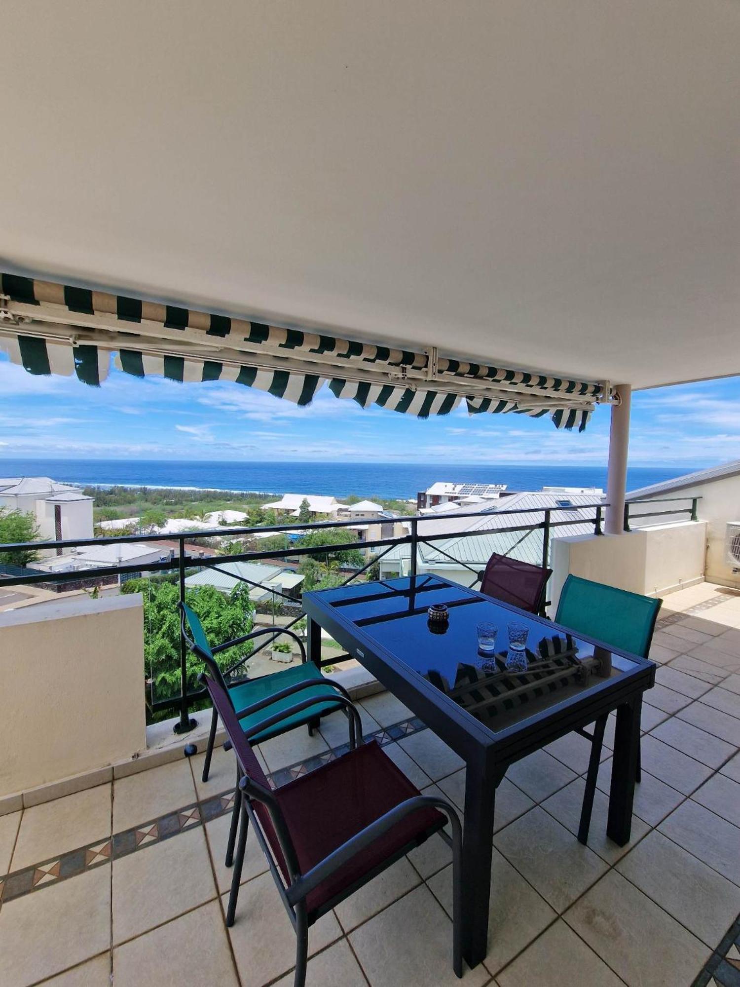 Appartement Villa Sur Le Toit, Vue Mer Сен-Жиль-ле-Бен Екстер'єр фото